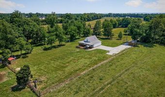 8495 Baxter Rd, Baxter, TN 38544