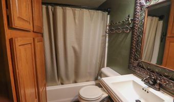 15 Helen Ln, Banner, WY 82832