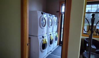 16 Bogie Ln, Blanchard, ID 83804