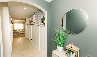 9739 Sweetwater Ln, Alexandria, KY 41001