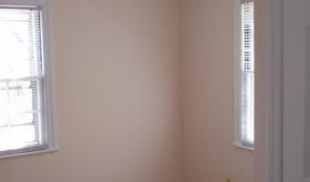 9912 DICKENS Ave, Bethesda, MD 20814