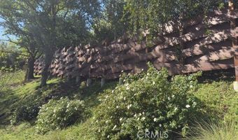 1820 Lookout Dr, Agoura Hills, CA 91301