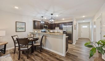 125 S Shore Blvd 203, Longs, SC 29568