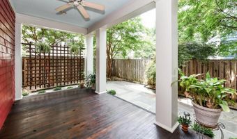 1812 N RANDOLPH St, Arlington, VA 22207