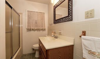 40 Dockage Rd, Bayville, NJ 08721