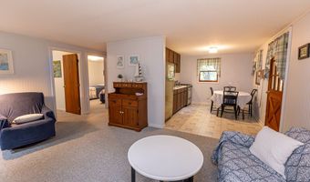 18 Julian St, Sebago, ME 04029