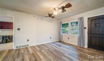 6 Hillview Cir, Asheville, NC 28805