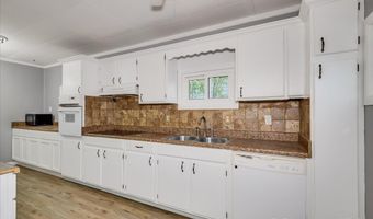 1207 E 7TH St, Cheyenne, WY 82007