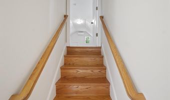 8524 DOTER Dr, Alexandria, VA 22308