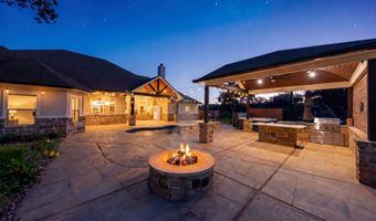 1009 Bluebonnet Ln, Adkins, TX 78101