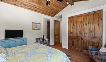 9267 7R Bar Rd, Angels Camp, CA 95222