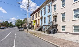 211 Clinton Ave, Albany, NY 12210