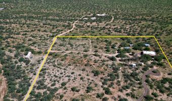 1400 W Hawk Way, Amado, AZ 85645