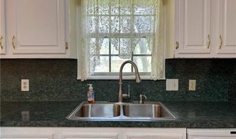 5968 DIXIE Ln, Alexandria, LA 71301