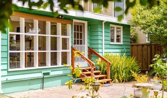 243 North Ave, Aptos, CA 95003