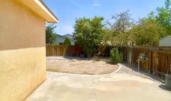 6419 Amberside Rd NW, Albuquerque, NM 87120