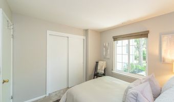 31 Sage Ct, Bedminster, NJ 07921