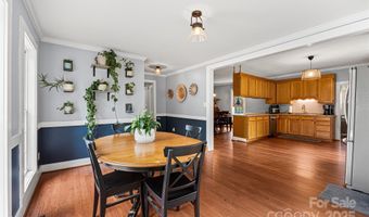 4220 Forest View Rd, Blacksburg, SC 29702