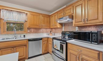 4683 WINDING CREEK Trl, Abrams, WI 54101