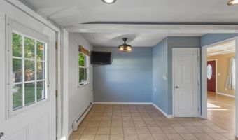 1 Winston Pl, Albany, NY 12205