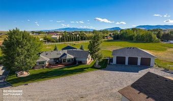 39 Nez Perce Dr, Cody, WY 82414