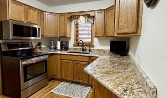 111 SW 14th Ave, Aberdeen, SD 57401