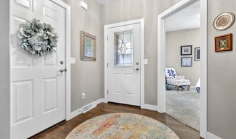 1608 STANTON Cir, Appleton, WI 54915