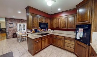 1005 S Broadway, Ada, OK 74820