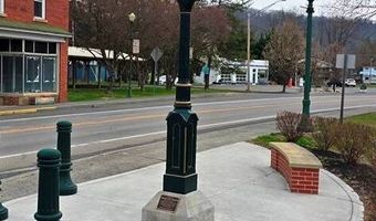 342 S. Monroe St, Alderson, WV 24910