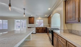 6737 Boccelli Ct, Las Vegas, NV 89139