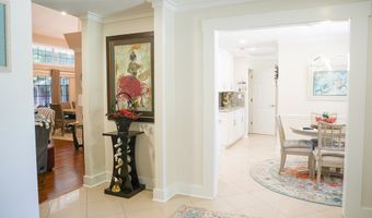 8 Apalachee St, Apalachicola, FL 32320