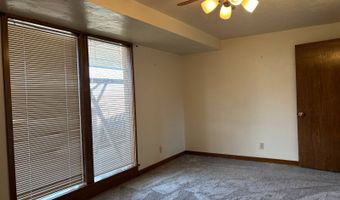 1812 Skyview Dr, Alva, OK 73717
