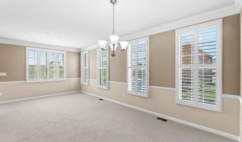 43117 SHORE Sq, Ashburn, VA 20148
