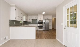 1787 EASTWOOD Dr, Alexander City, AL 35010