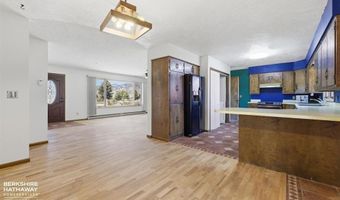 12 Marquette Dr, Cody, WY 82414