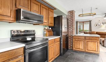 905 4th Ave SW, Austin, MN 55912