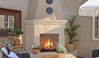 2904 Via Conquistador, Carlsbad, CA 92009