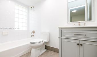 20729 NE 32nd Ave, Aventura, FL 33180