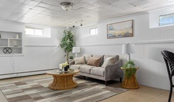 83 Vincent Ave, North Providence, RI 02904