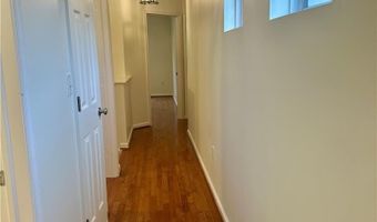 4312 Creek Rd, Allentown, PA 18104