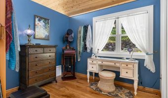 2700 E Main St, Ashland, OR 97520