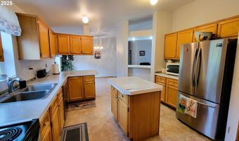 87638 TERRITORIAL Rd, Veneta, OR 97487