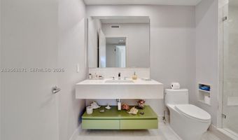 19900 E Country Club Dr Ts16, Aventura, FL 33180