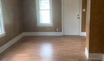 1355 Beeson NE St, Alliance, OH 44601