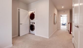 43792 MIDDLEWAY Ter, Ashburn, VA 20147