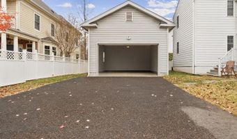 5300 WILSON Blvd, Arlington, VA 22205