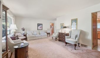 209 S Beverly Ave, Austintown, OH 44515