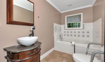 16712 Brooks Dr, Athens, AL 35611