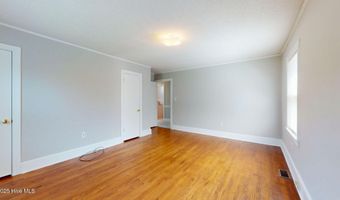 4083 Pitt St, Ayden, NC 28513