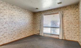 3704 N Riverside Dr, Bethany, OK 73008